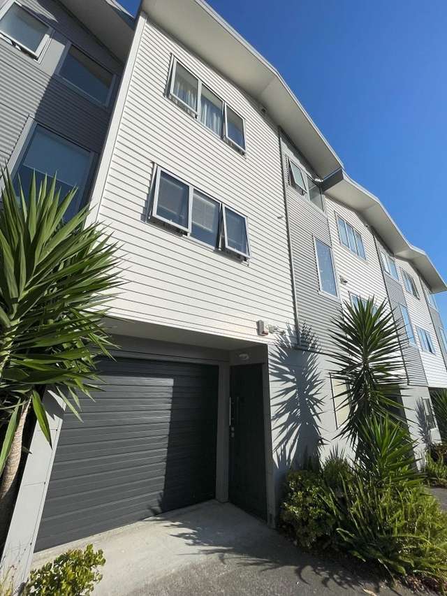 9/15 Andersons Road Oteha_1