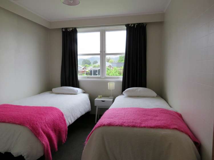 2A Crampton Road Reefton_12