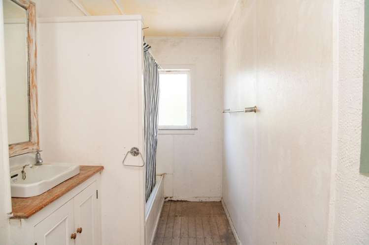 1422B State Highway 25 Pipiroa_11