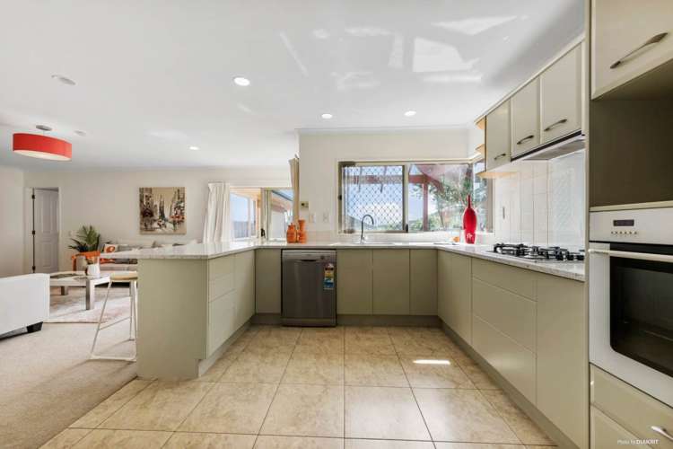 9 Heyington Way East Tamaki Heights_5