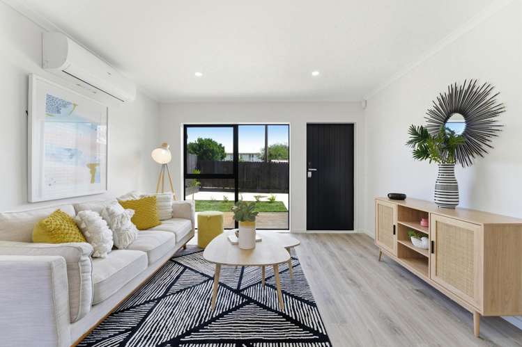 25C Flat Bush Road Otara_1