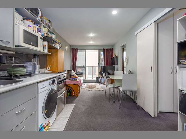 5p/147 Hobson Street Auckland Central_1