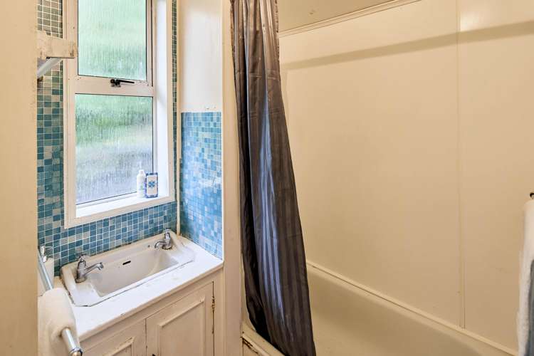 6 Totara Terrace Miramar_11