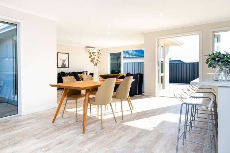 12a Burness Road Greenmeadows_7