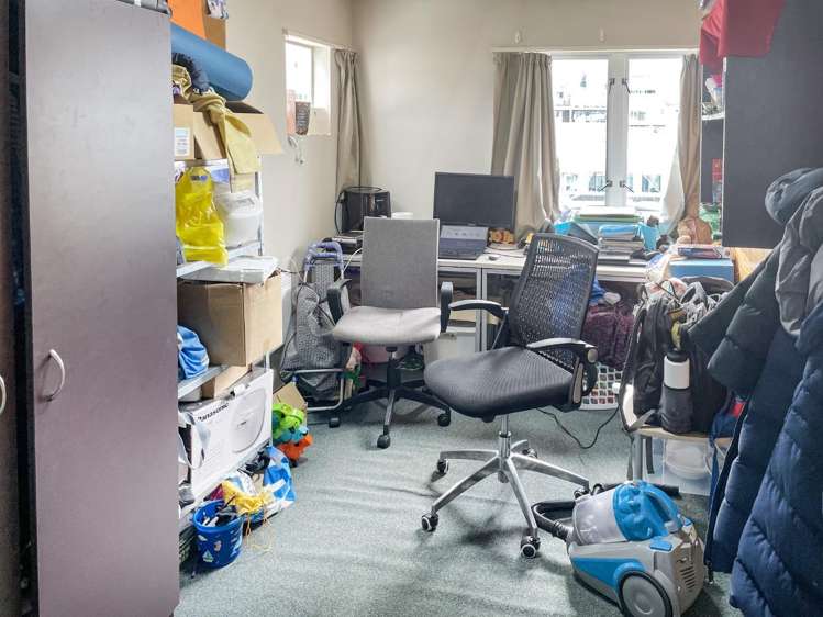 409/12 Martin Square 2185_4