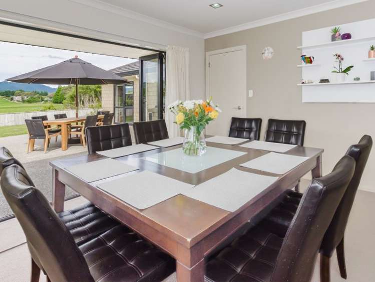 82 The Drive Paraparaumu Beach_5