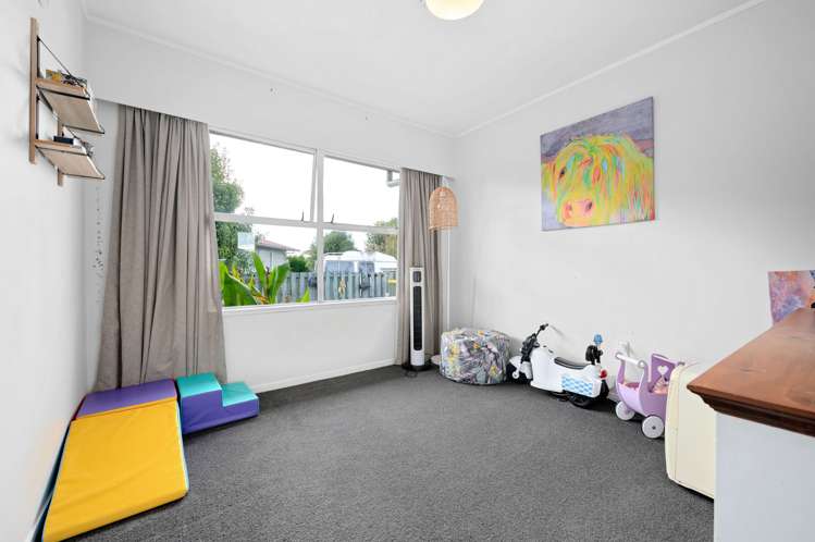 8 McKinley Place Nawton_10