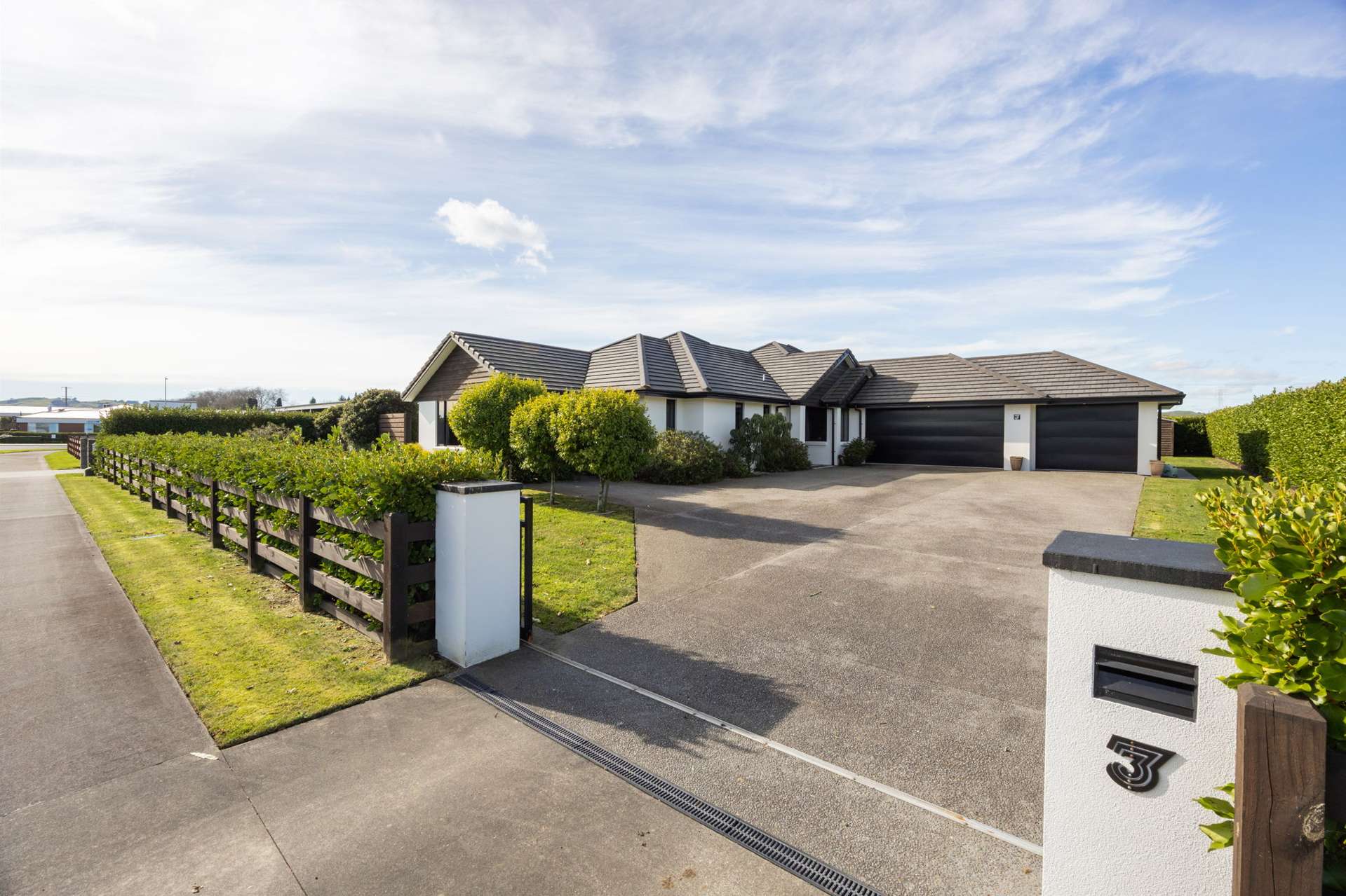 3 Baxter Michael Crescent Cambridge_0