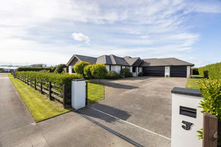 3 Baxter Michael Crescent_0
