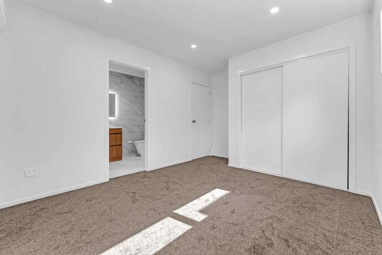 76A Crawford Avenue Mangere Bridge_5