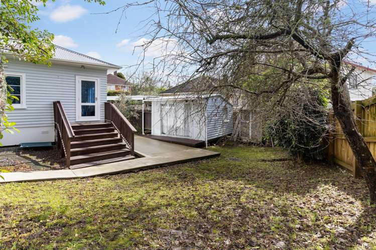 29A Fontenoy Street Mount Albert_18