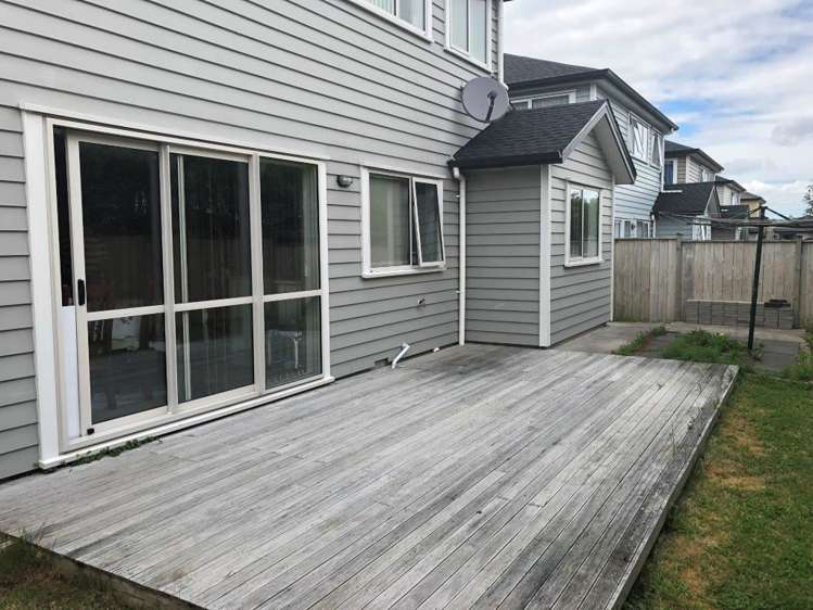 14 Shelby Lane Flat Bush_1