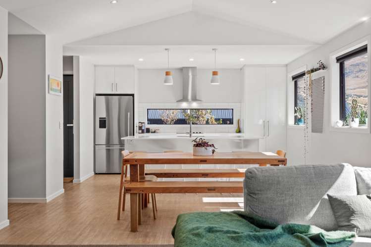 11 Howden Drive Jacks Point_13