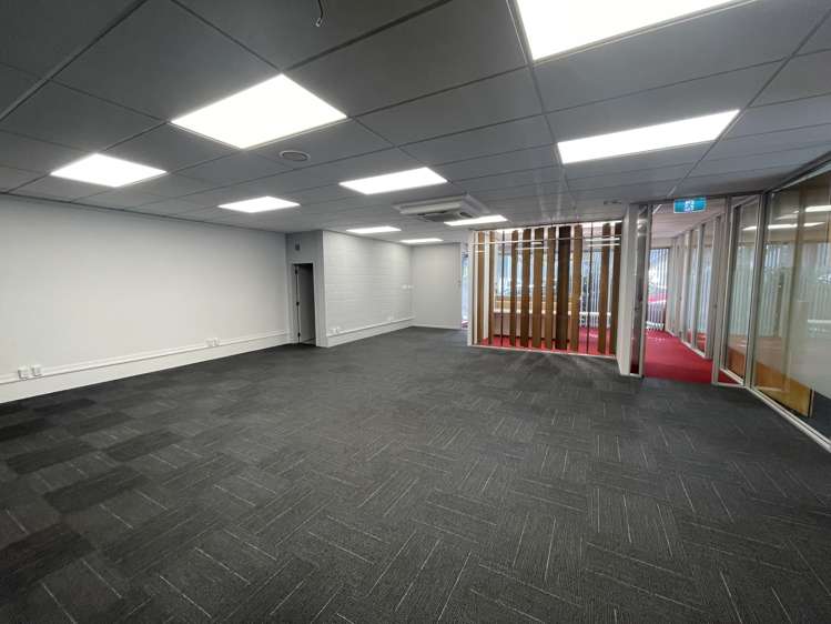 8 Raroa Road Lower Hutt_2