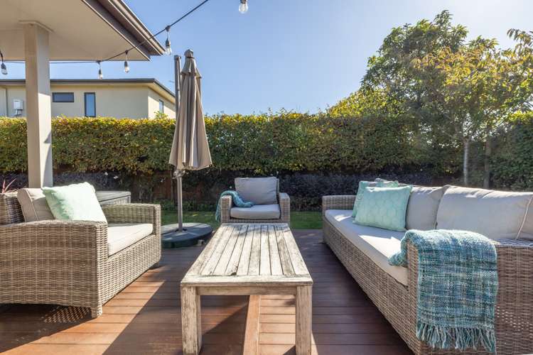 6 Barcroft Street Frimley_17