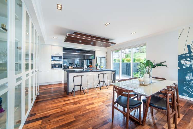 21 Bintulu Place Fairview Heights_18