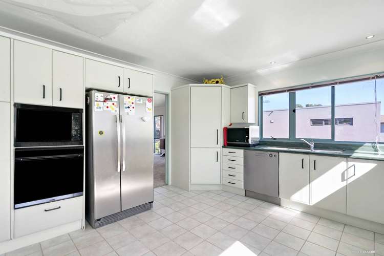 27b The Parade Bucklands Beach_15