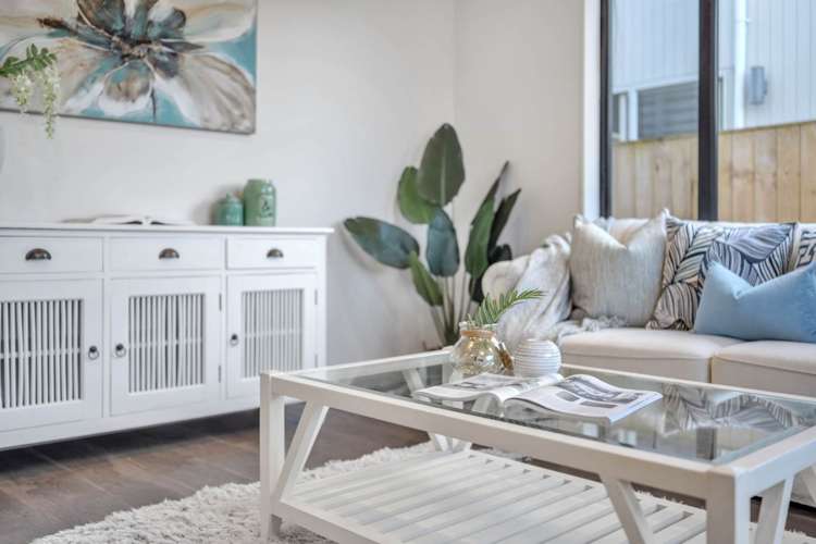 66 Donegal Park Drive Flat Bush_6