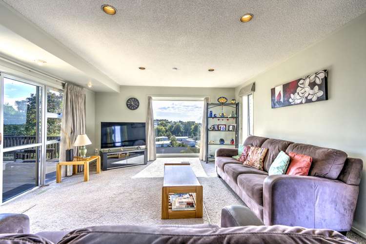 12 Salmond Place Dinsdale_6