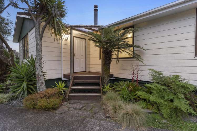 54 Woodglen Road Glen Eden_16