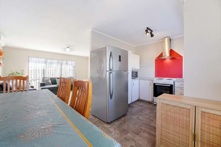 2/14 Templeton Place 10664_4