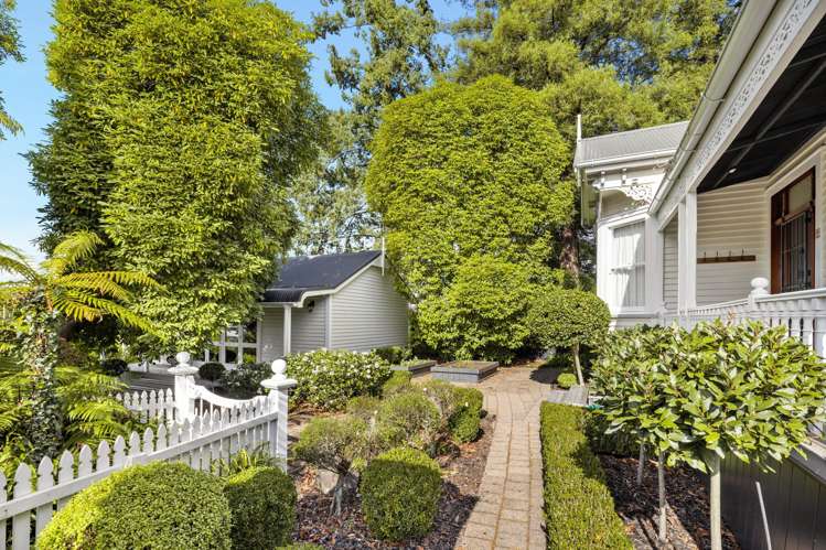 23 Ruakiwi Road Hamilton Lake_30