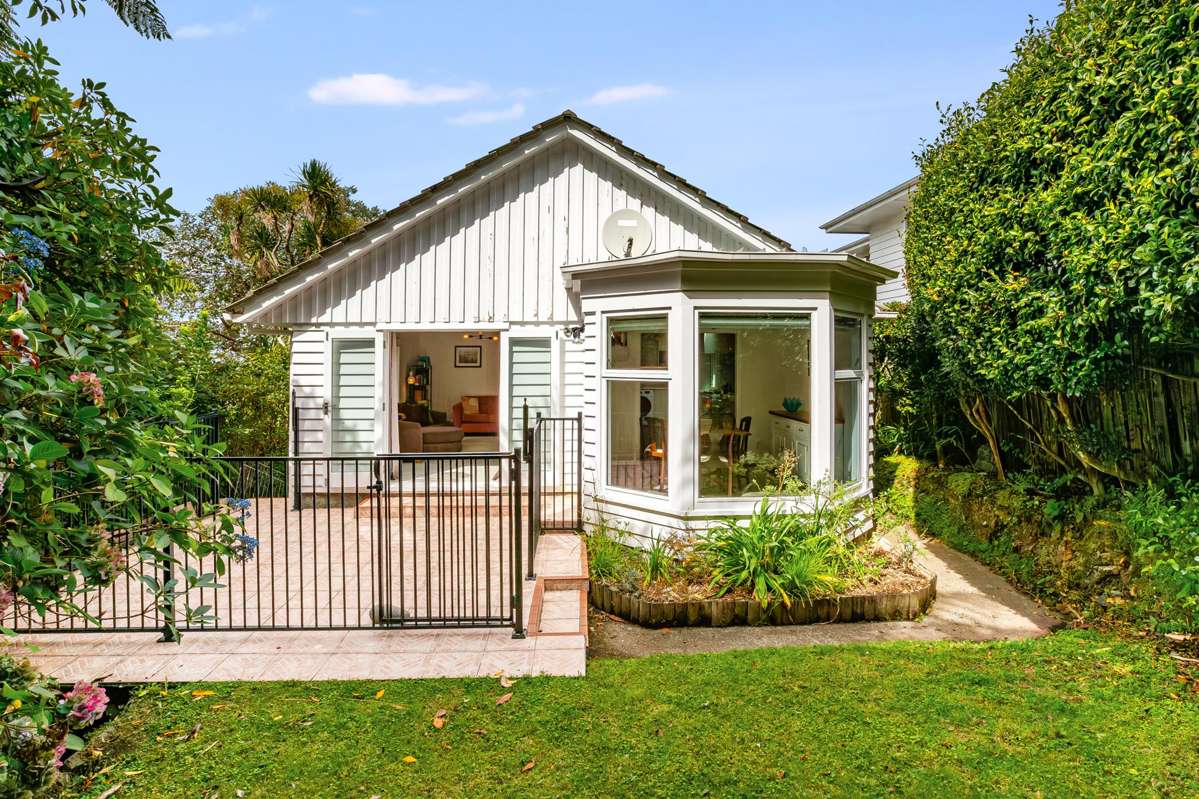 48 Homewood Crescent_0