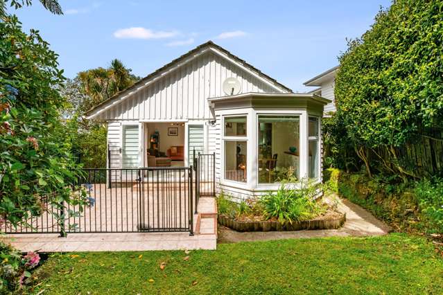 48 Homewood Crescent Karori_2