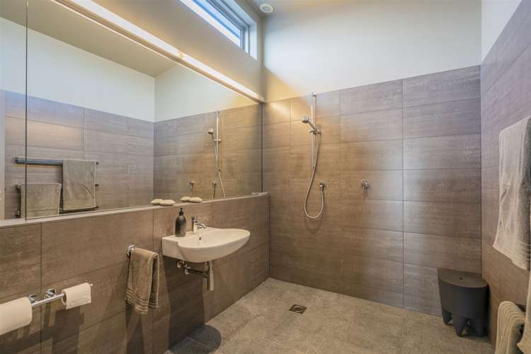 28 Radar Road Hot Water Beach_10