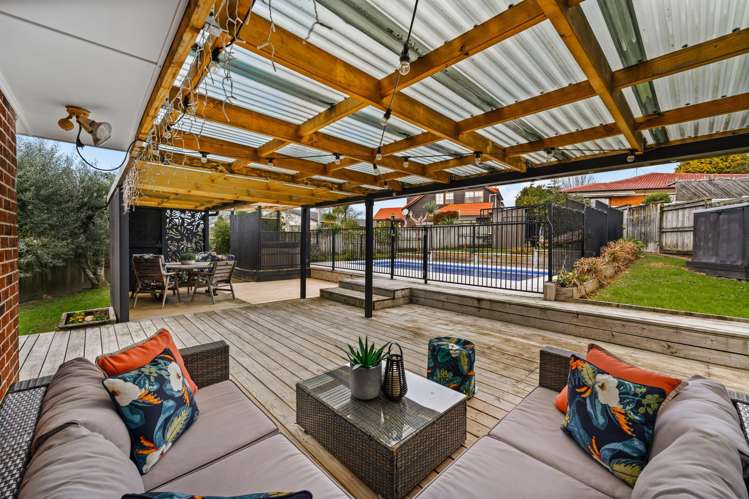 136 Tiroroa Avenue Te Atatu South_17