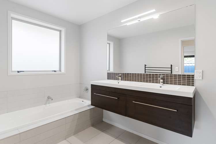 11 Balboa Key Papamoa_18