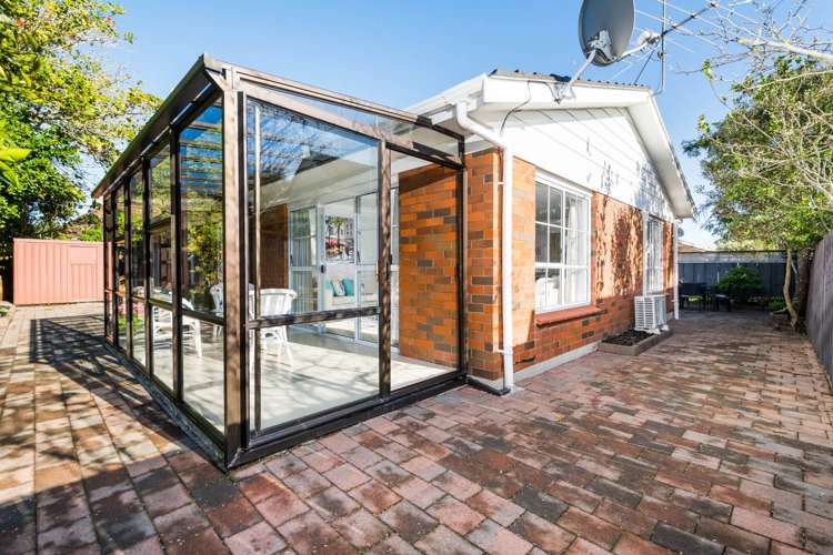 2/6 Jutland Road Hauraki_18