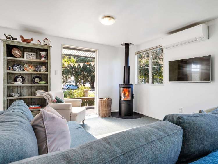 16 Rangiwhea Road Waiuku_8