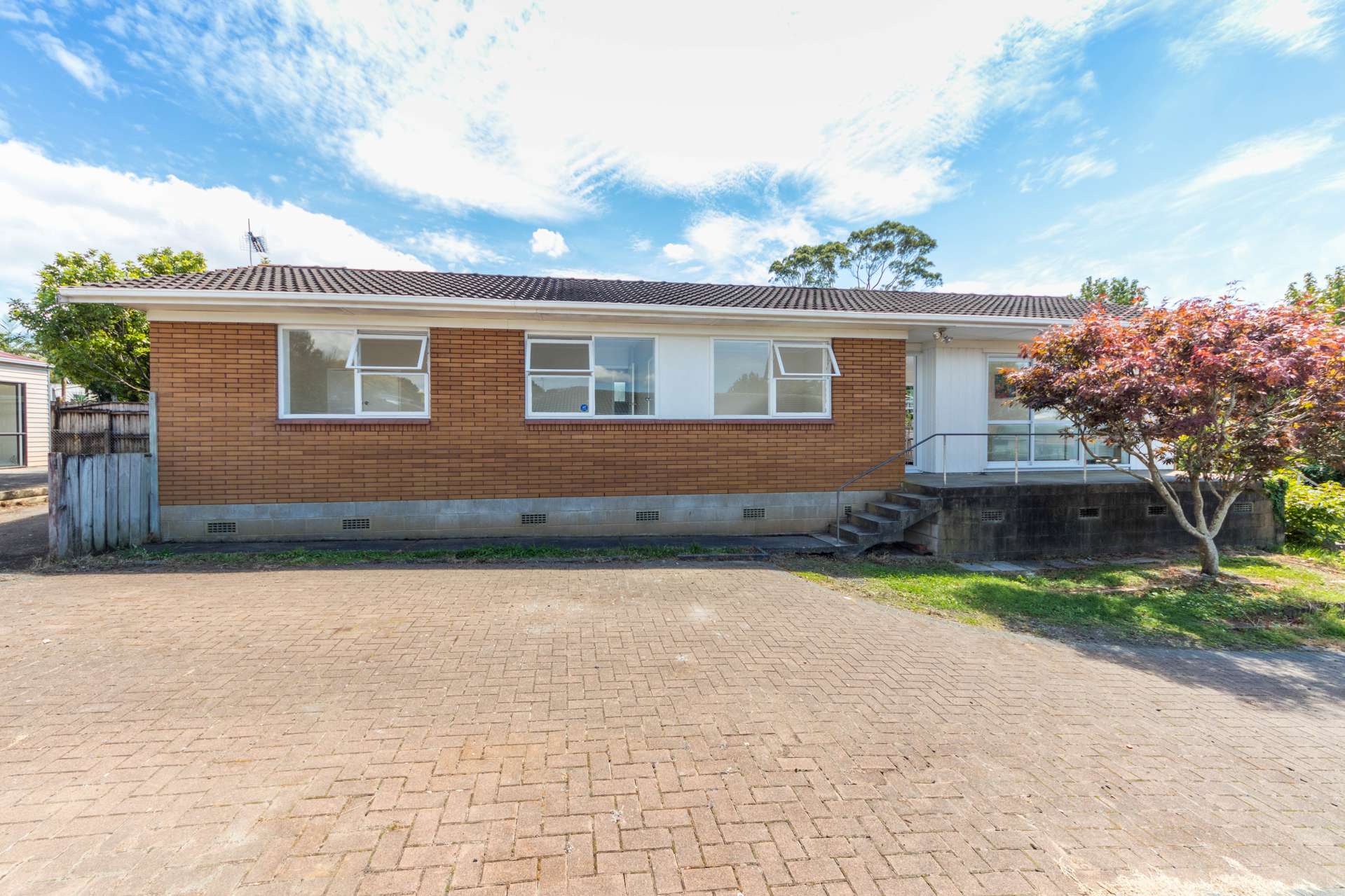 24 Beechdale Crescent Pakuranga Heights_0