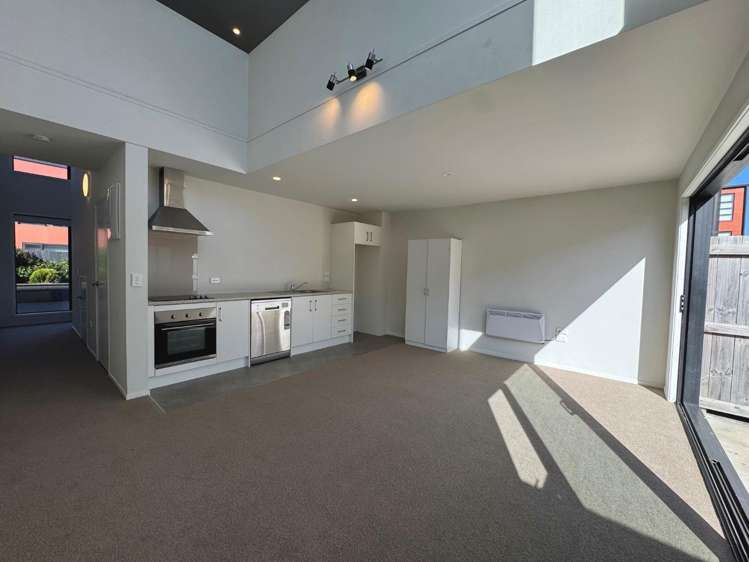 15/17 Owens Place_0