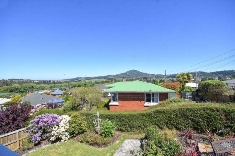 7 Thomson Street Green Island_17