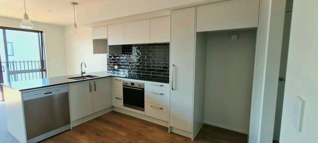 2/10 Unga Place Beachlands_4