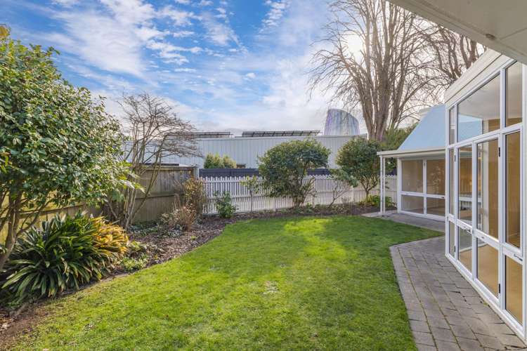 1/129 Papanui Road Merivale_14