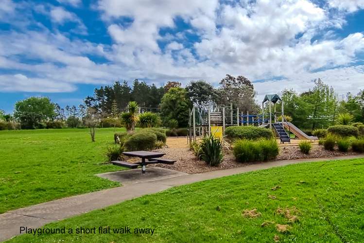 36 Parakai Avenue, Parakai Helensville_22