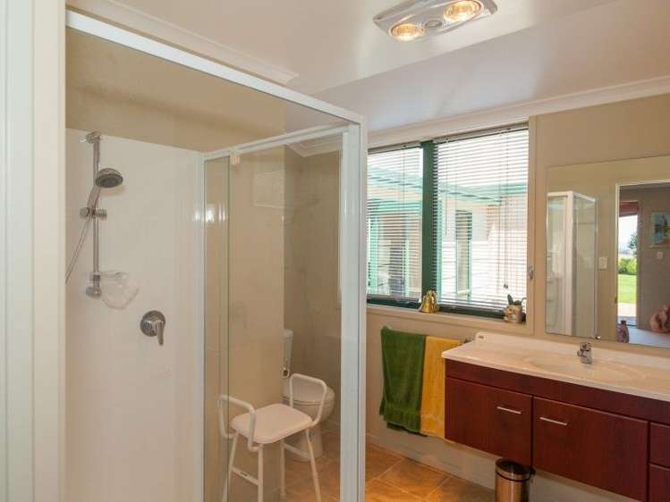 1220 Church Road Kaingaroa_13