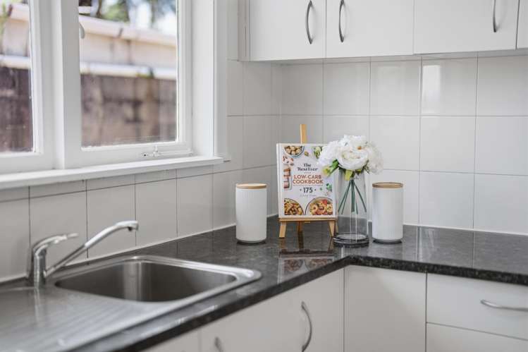 12 Keats Place Blockhouse Bay_8