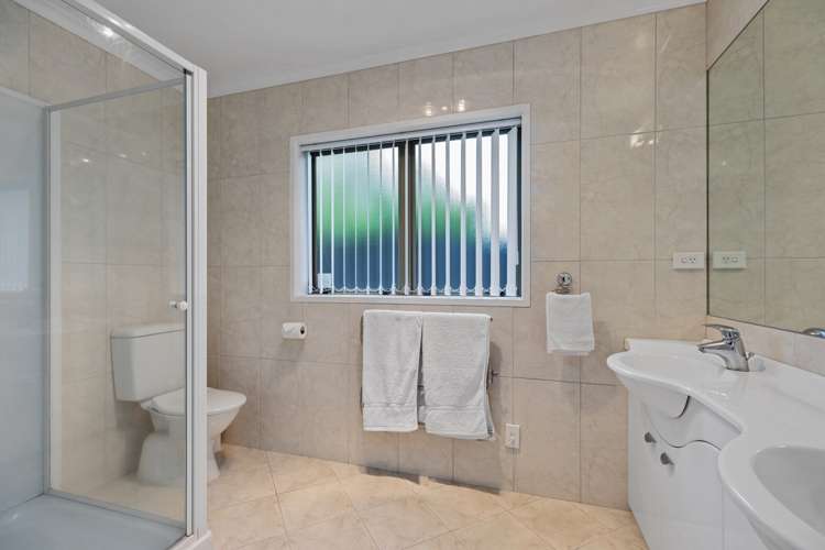 26 Palm Springs Boulevard Papamoa_13