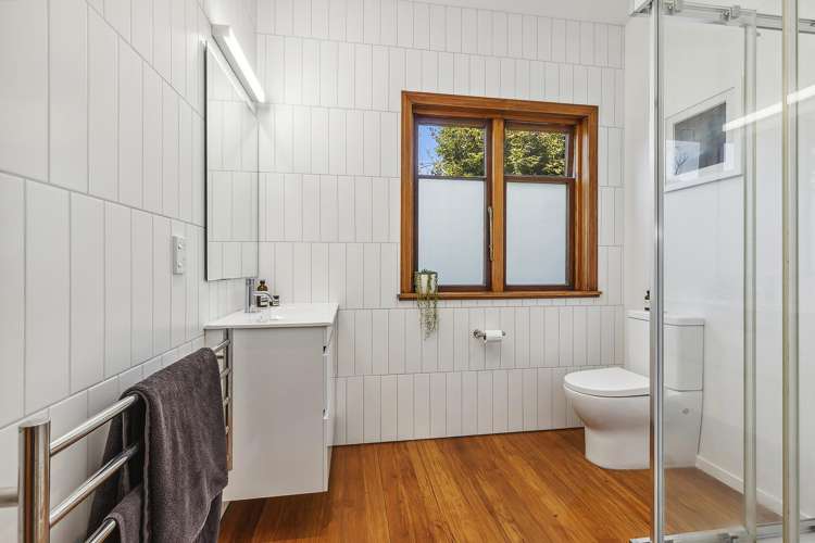 3 Glamis Avenue Strathmore Park_11