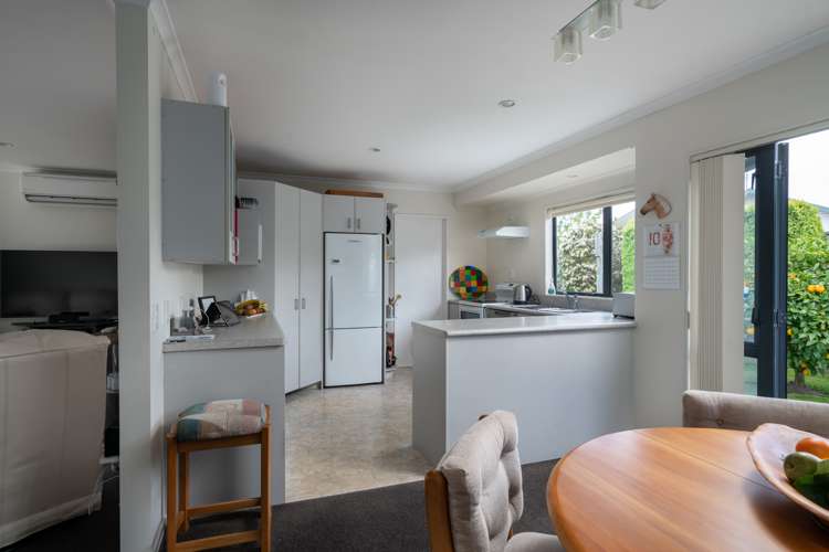 2/4 The Grove Nukuhau_4