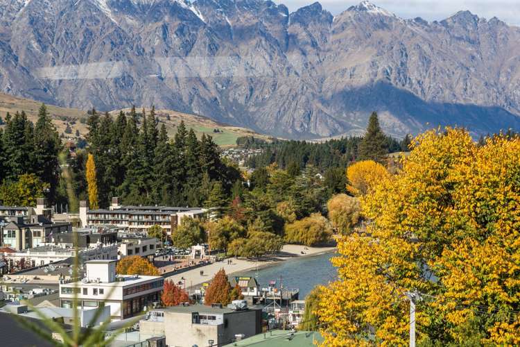 19 Hay Street Queenstown_11