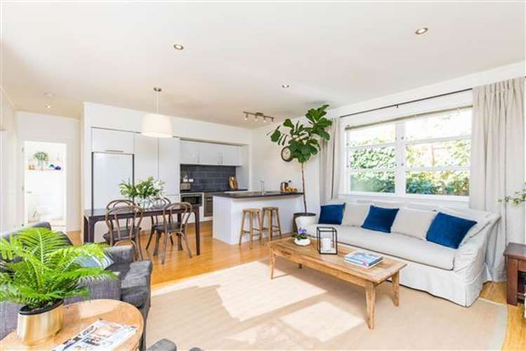 8a Shanaway Rise Hillcrest_7