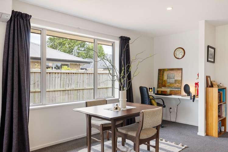 28 Streamside Terrace 1467_6