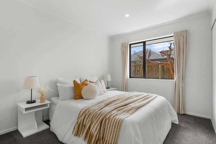 4 Lightning Close Wigram_14