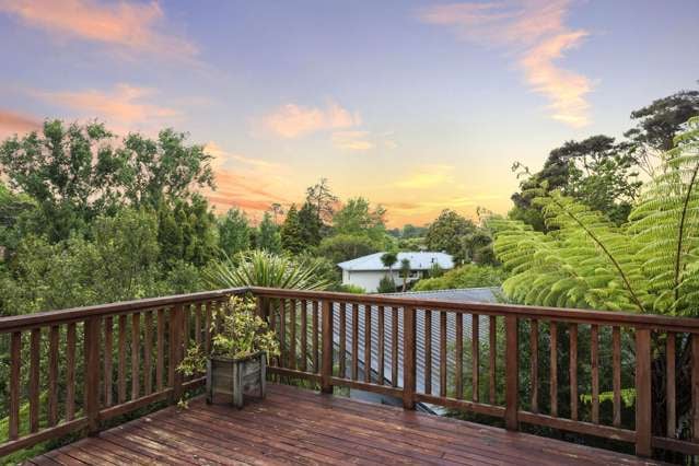 518e West Coast Road Oratia_1
