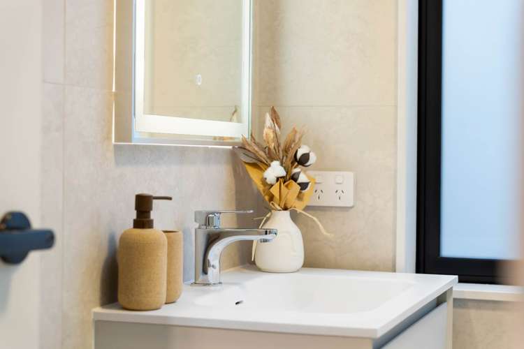 1/29 Brandon Road Glen Eden_12